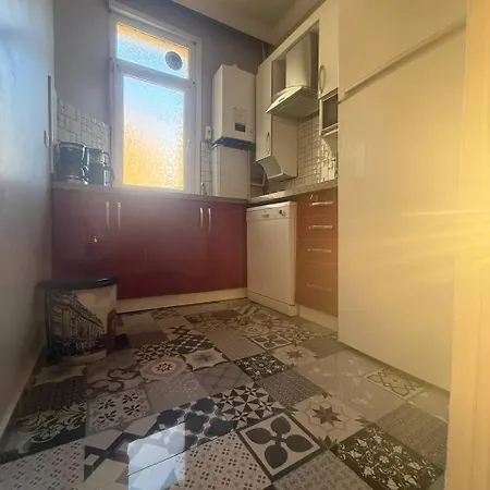 Apartment Charming 3br Flat, Old-style Luxury, 4ac, Terrace, 5min To Metro Istanbul