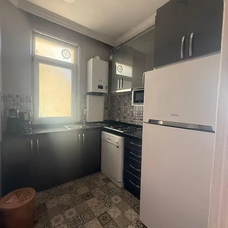 Charming 3br Flat, Old-style Luxury, 4ac, Terrace, 5min To Metro Istanbul