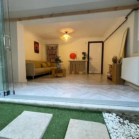 דירה Baesment 2br With 2toilet And 2bath 8min To Metro #1